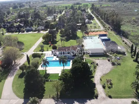 Terreno en Venta de 858,0 m2