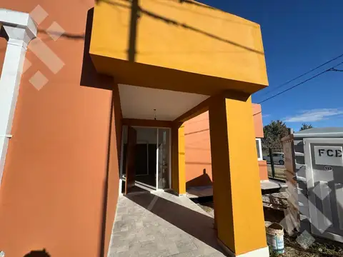 VENTA CASA A ESTRENAR 3 DORM. - B ° Los Sauces,  Fernandez  Oro