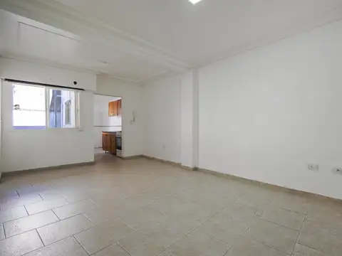 Venta Departamento 1 Ambiente C/ Terraza propia. Mataderos. Apto Credito.