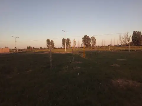 Terreno en Venta en Fray Luis Beltran, USD 12.000