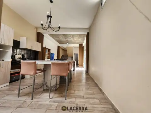 Casa 4 ambientes con 3 baños