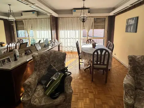 Departamento en Alquiler de 3 dormitorios