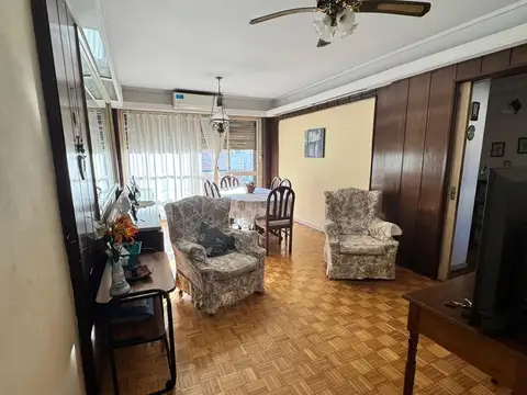 Departamento en Alquiler de 5 ambientes