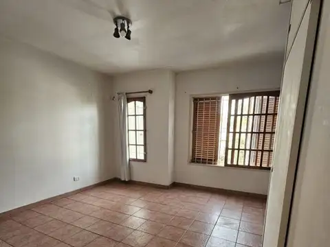 Casa - Venta - Argentina, Ramos Mejía - ALVARADO 100