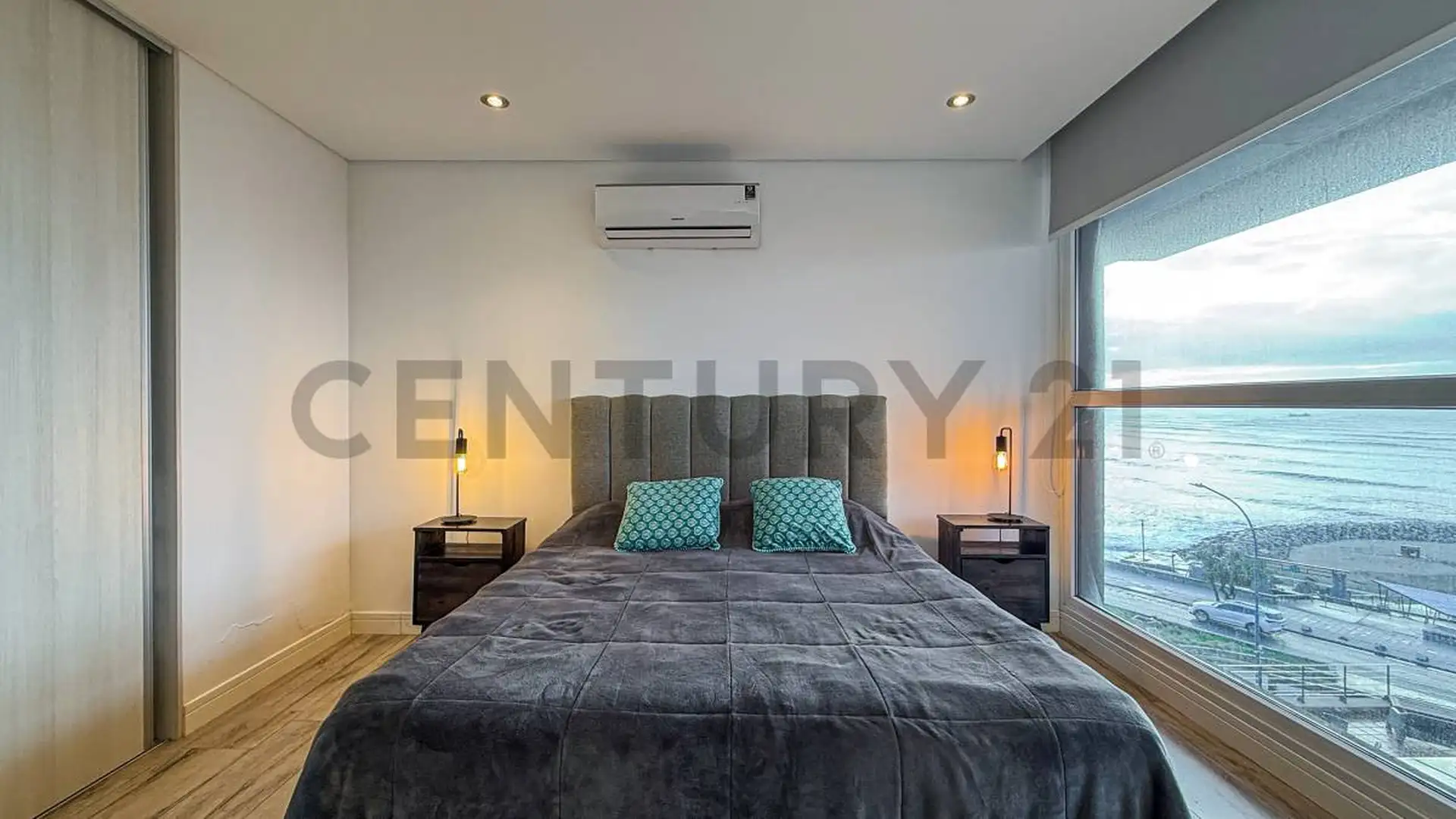 Venta monoambiente frente a Playa Varese