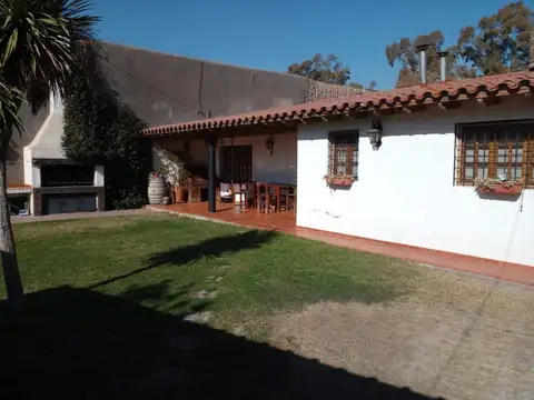 Avenida Bandera de los Andes 2200