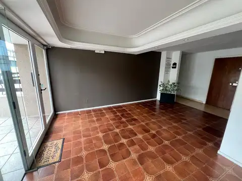 Departamento en Alquiler en Punta Mogotes, $ 650.000