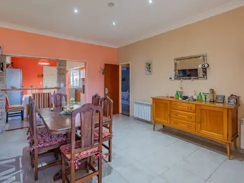Depto Tipo Casa en Venta en Parque Luro, USD 189.999