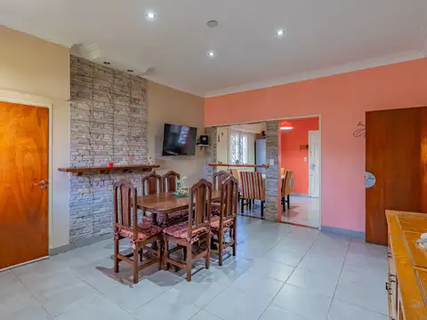 Depto Tipo Casa en Venta de 3 ambientes