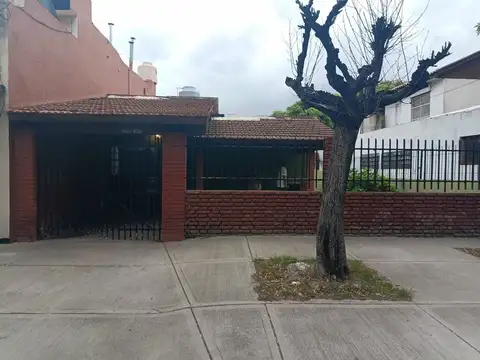 VENTA CASA 3 AMBIENTES LUGANO