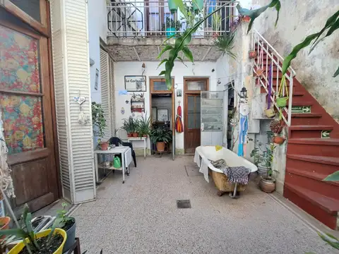 Venta-Permuta PH 2 dormitorios, patio y terraza- Centro, Rosario