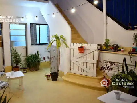 Local en Venta 65 años