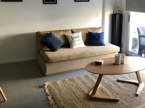 Departamento en Alquiler con 1 cochera