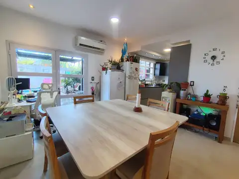 Casa en venta en Zarate, calle España