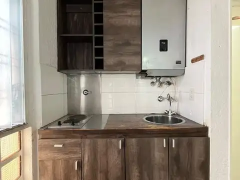 Departamento en Alquiler en Balvanera, $ 650.000