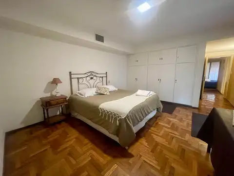 CASA EN VENTA CALLE 25 DE MAYO CIUDAD DE MENDOZA