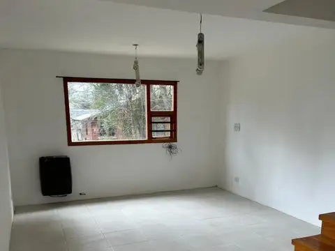 Depto Tipo Casa en Venta de 5 ambientes