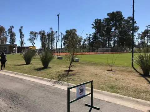 Gnn. Lote En Venta Santa Sofia , Pilar Del