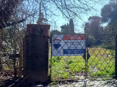 Venta de Terreno en Del Viso