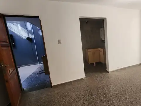 Depto Tipo Casa 16 ambientes con 6 baños