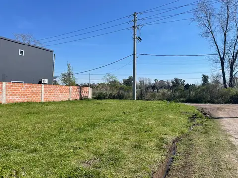 Terreno en Venta en Pilar, USD 21.000