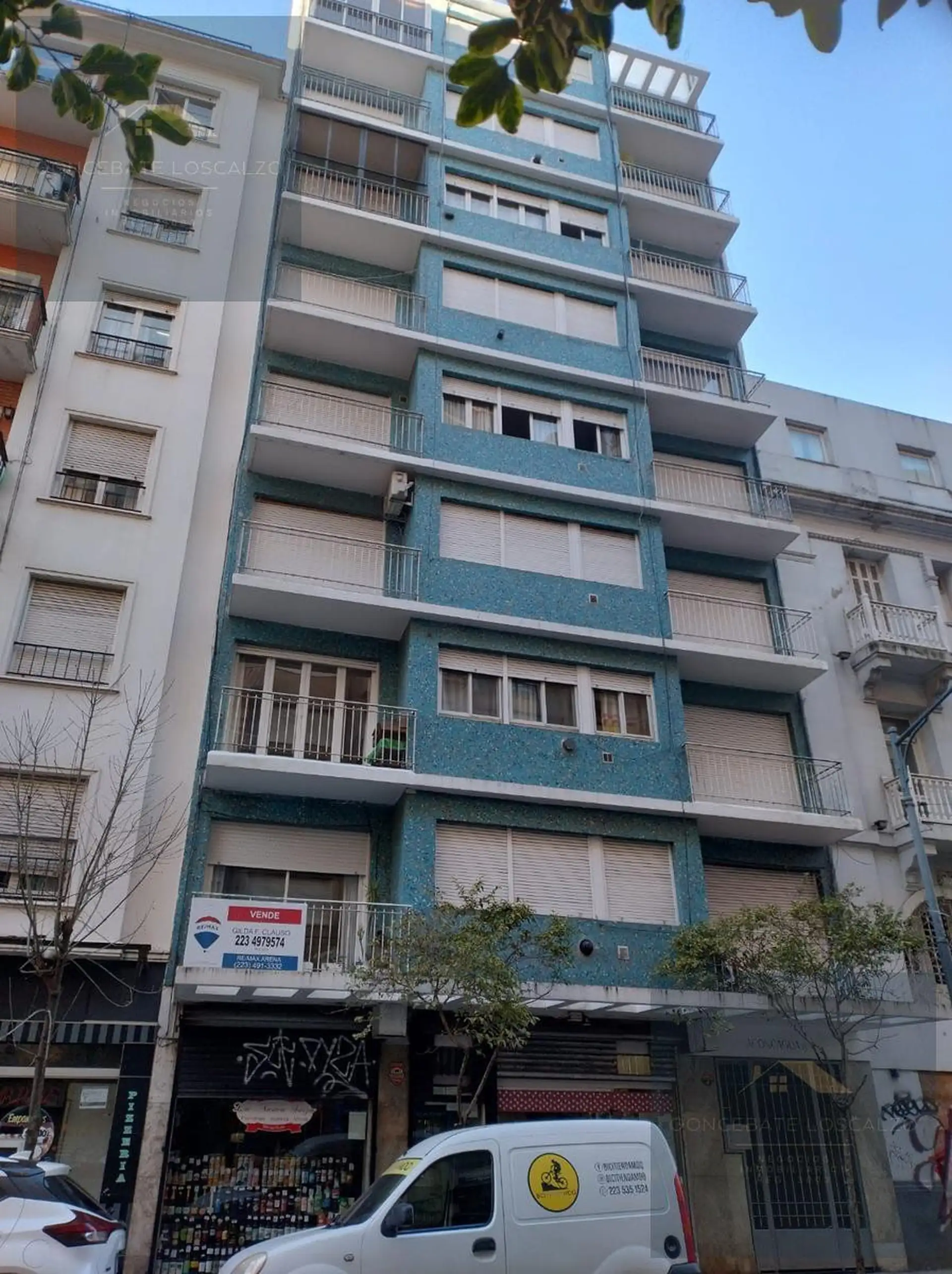 Depto 2 amb, 26m² en el Centro — 3er piso con ascensor