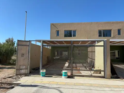 Casa en Venta en Centenario, USD 190.000