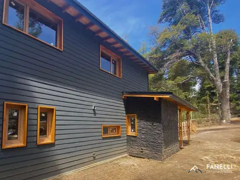 casa en venta 4 amb, B° Villa Correntoso.((cód.163)