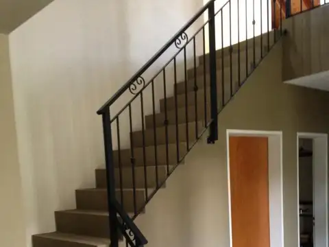 Casa 4 ambientes con 4 baños