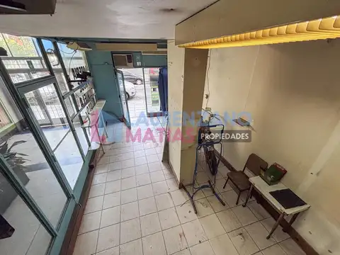 ALQUILER DE LOCAL COMERCIAL DE 70 M2 A LA CALLE - SAAVEDRA