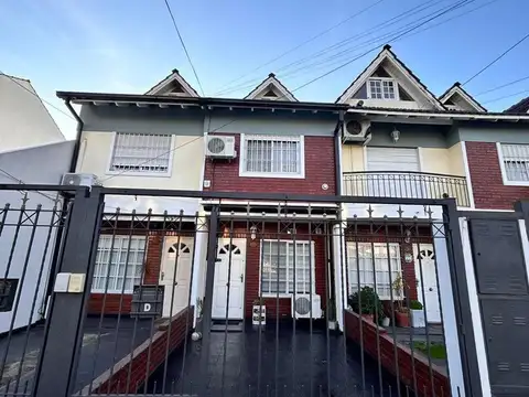 VENTA CASA RAMOS MEJÍA