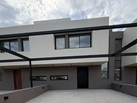 Siete Soles Dúplex de categoría 3 dormitorios 188 m²