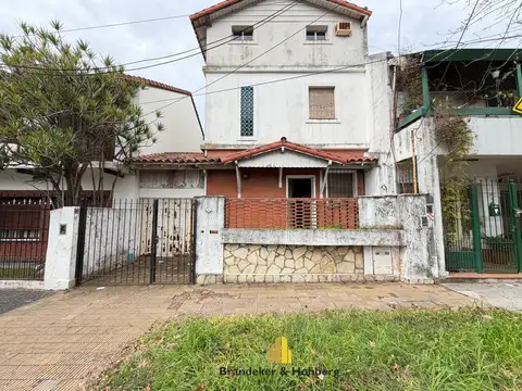 Excelente Terreno 8,66 x 38,32 – Gran Potencial Constructivo. Ideal para desarrollo de Triplex.