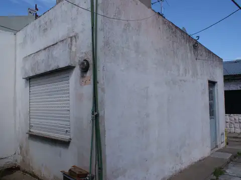 Casa en venta 6 Ambientes. Los Hornos, La Plata.