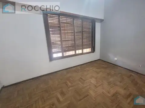 Casa en Alquiler en Villa Ballester, $ 1.100.000