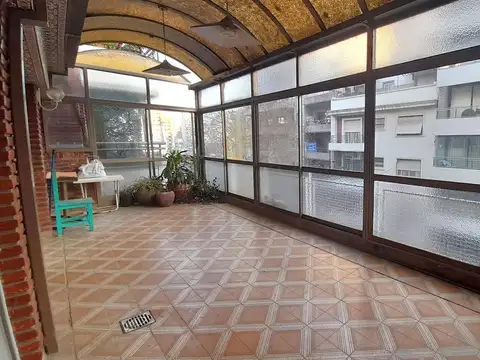 Departamento en Alquiler de 4 dormitorios