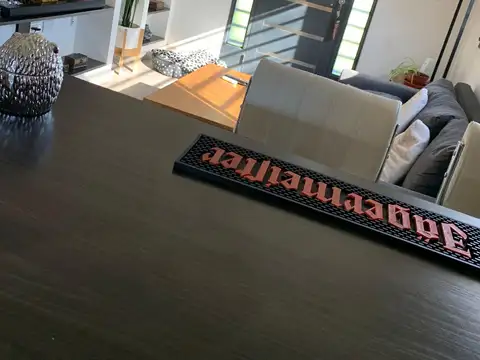 HERMOSA CASA EN SOURIGUES U$S 85.000.-