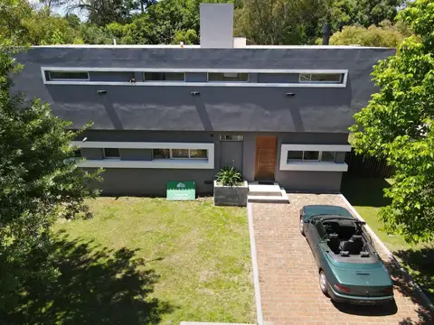 Casa en Venta Barrio Los Pilares en Pilar con pileta