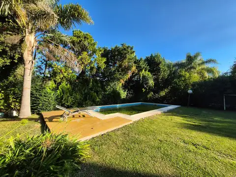 BARRIO CERRADO BOULEVARES | 4 DORMITORIOS | LOTE 860 M2 |