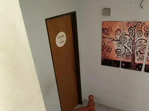 VENTA – IMPRESIONANTE CHALET 11 AMBIENTES – APTO CRÉDITO