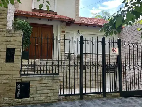 Casa en Alquiler de 3 dormitorios