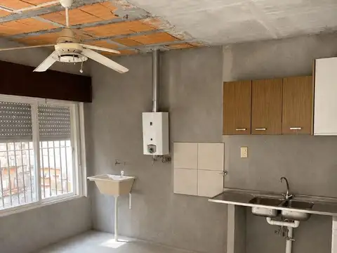 Casa 3 ambientes con 1 baño