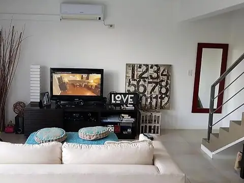 El Reflejo Nordelta 100, Piso 1