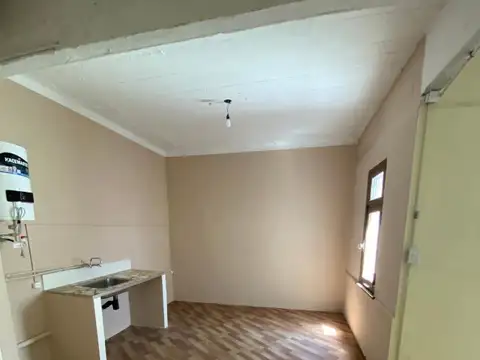 Depto Tipo Casa Monoambiente con 1 baño