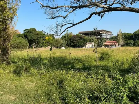 AMPLIO LOTE EN VENTA A 50M DEL RÍO EN CAIMA!