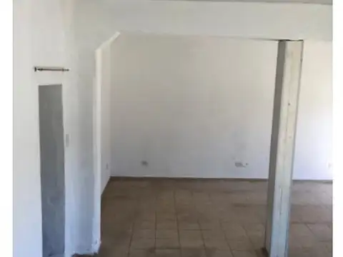 Local en Venta en Barrio Matheu, USD 75.000