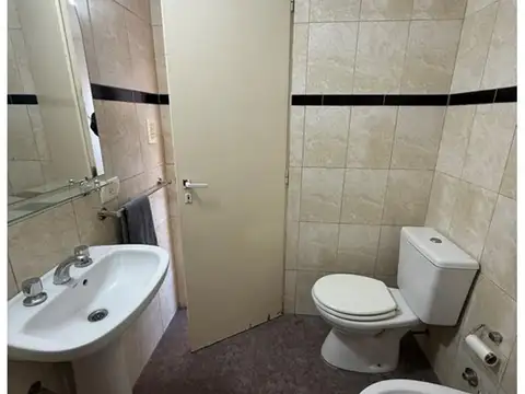 Departamento en ALQUILER - Caseros Centro