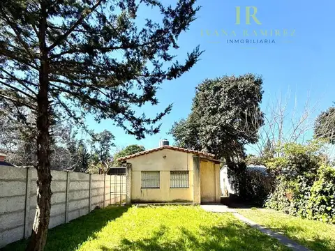 Se Vende Casa de 3 Ambientes a Refaccionar Lista Para Escriturar - La Reja, Moreno