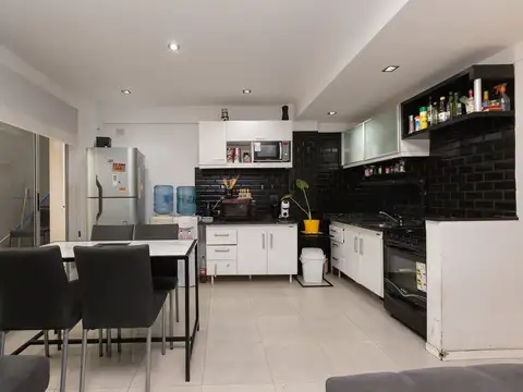 Departamento 3 ambientes con 2 baños