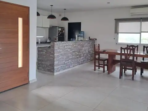 Pueyrredon  al 100 Pilar del Este